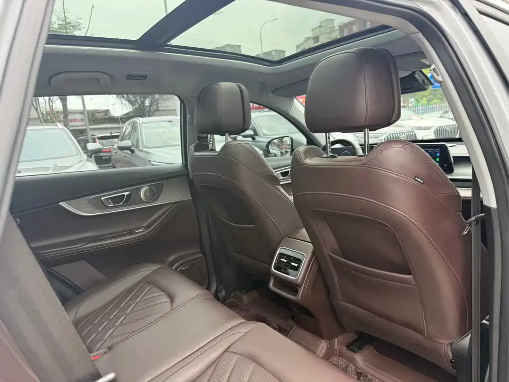 Chery Tiggo 8 PRO 2023 — фото 12