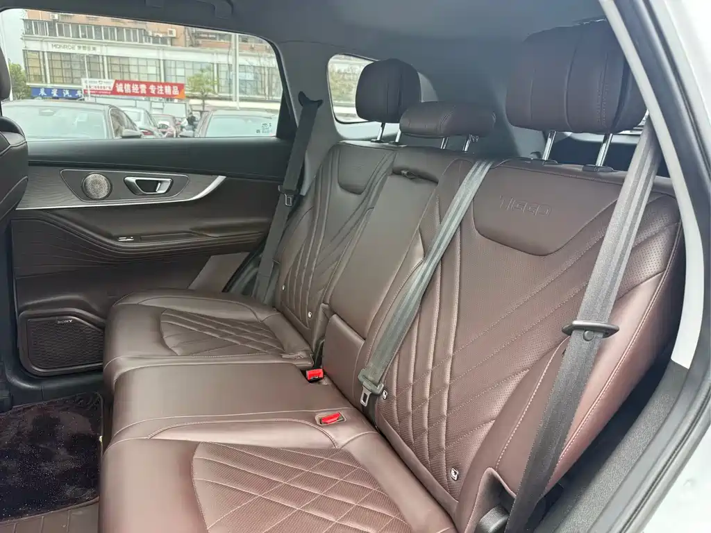 Chery Tiggo 8 PRO 2023 — фото 9