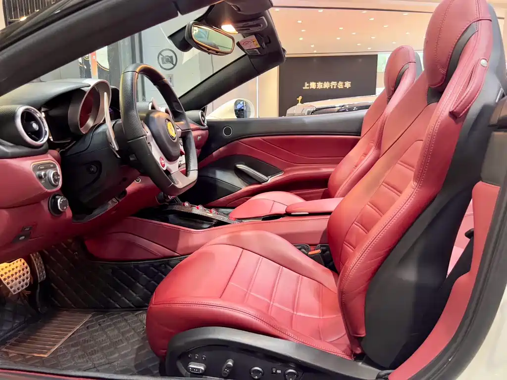 Ferrari California T 2015 — фото 14