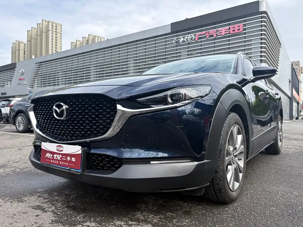 Mazda CX-30 2021 — фото 1