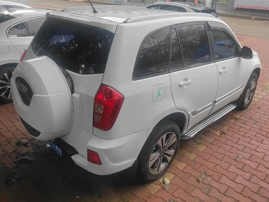 Chery Tiggo 3 2015 — фото 3