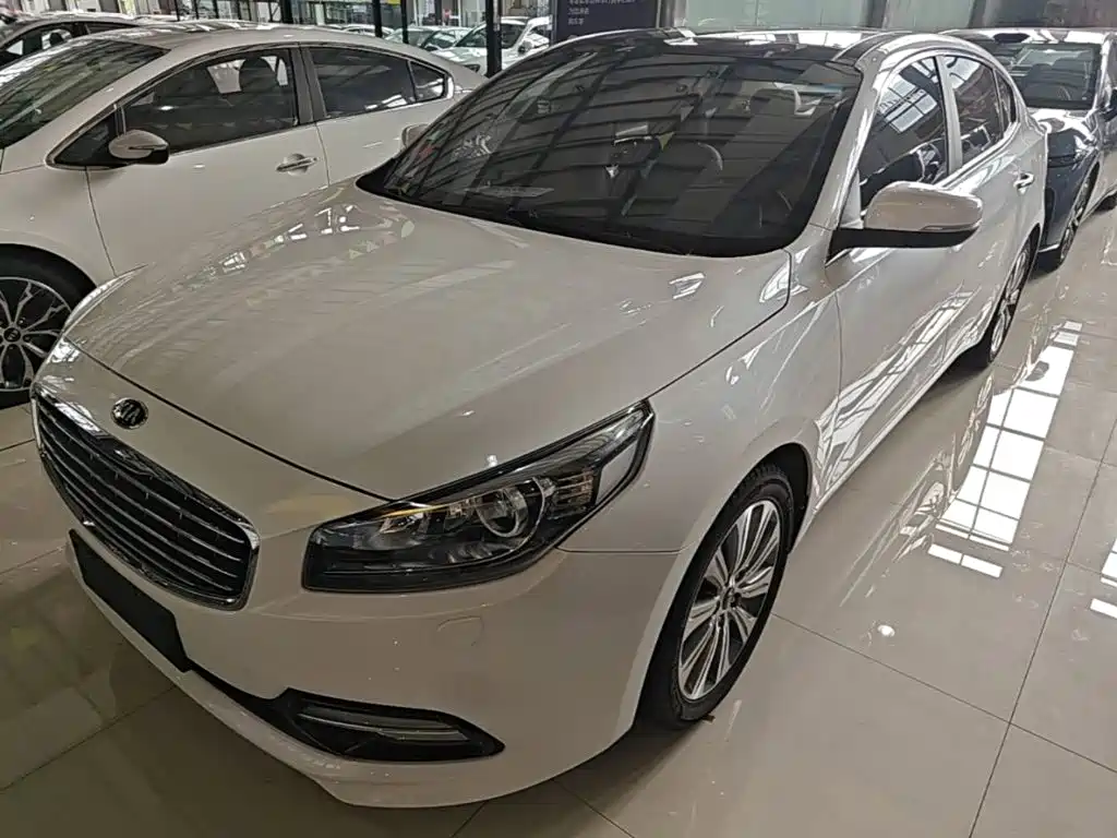 Kia K4 2015 — фото 1