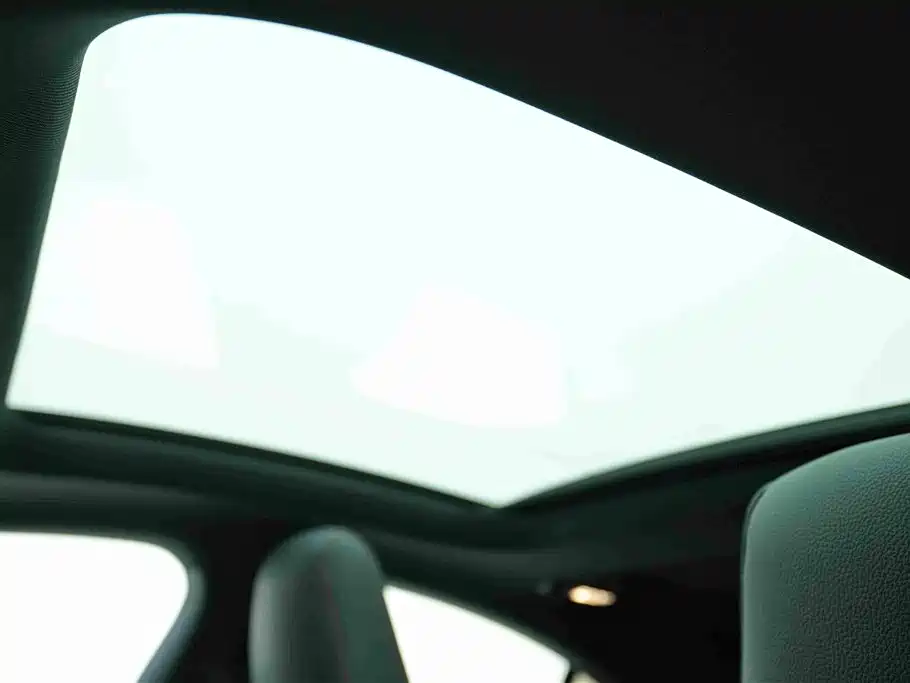 Mercedes-Benz CLA 2025 — фото 11