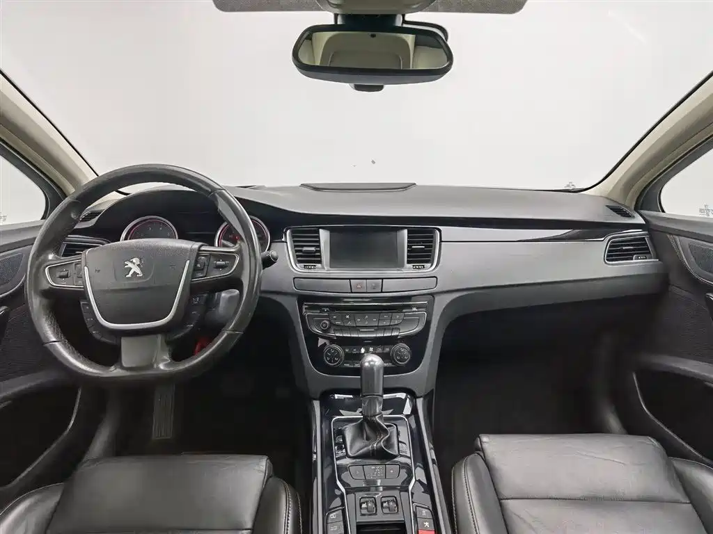 Peugeot 508 2015 — фото 5