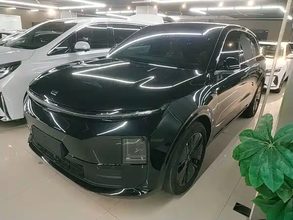 Li Auto L6 2024