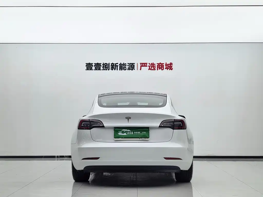 Tesla Model 3 2020 — фото 9