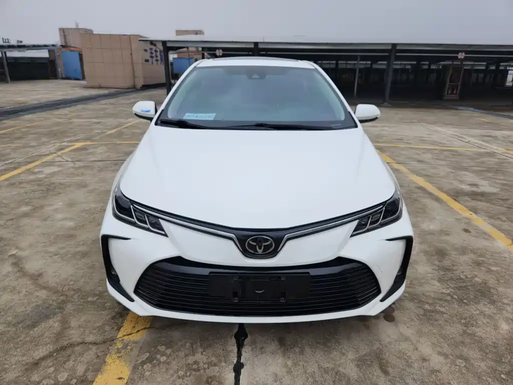 Toyota Corolla 2020 — фото 2