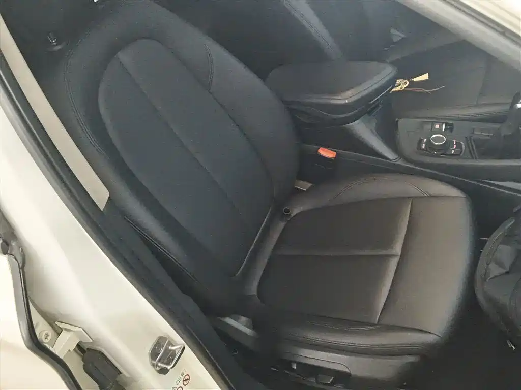 BMW X1 2018 — фото 19
