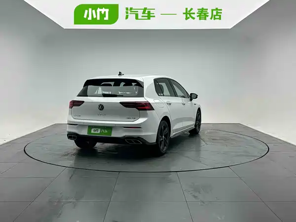 Volkswagen Golf 2022
