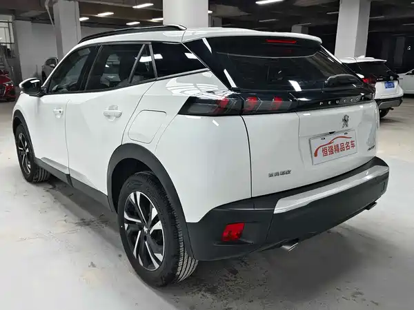Peugeot 2008 2022