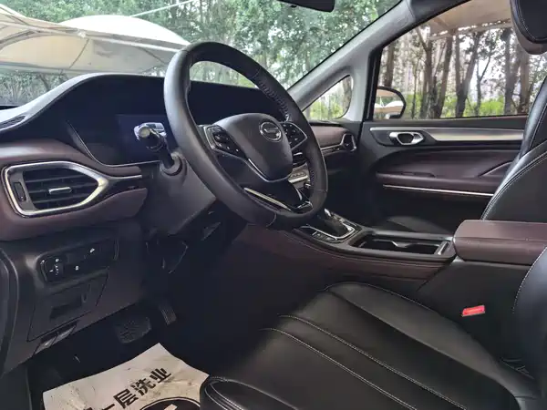 GAC Trumpchi M6 2021