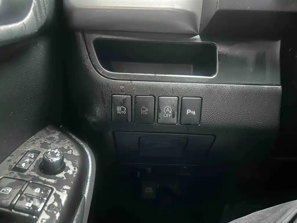 Toyota Highlander 2020 — фото 12