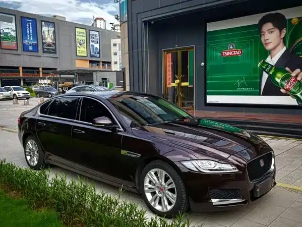 Jaguar XFL 2018