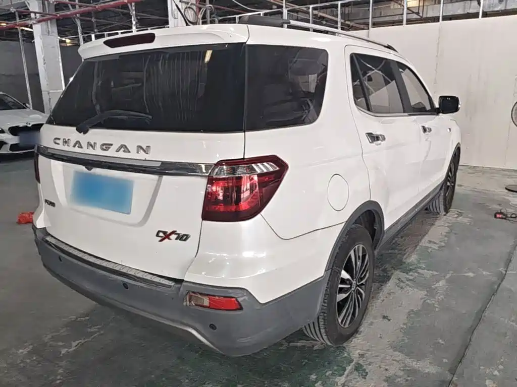 Changan Auchan CX70 2018 — фото 7