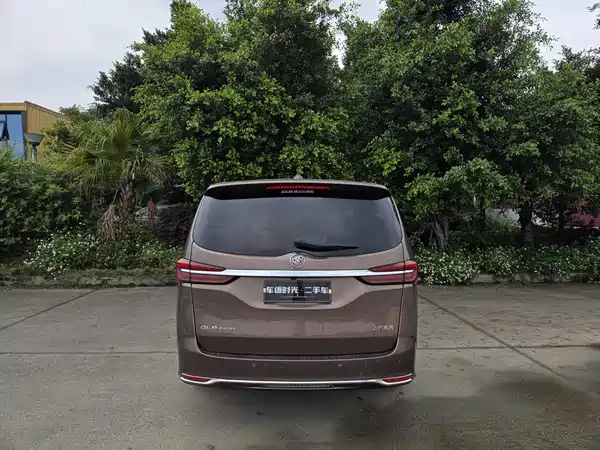 Buick GL8 2021