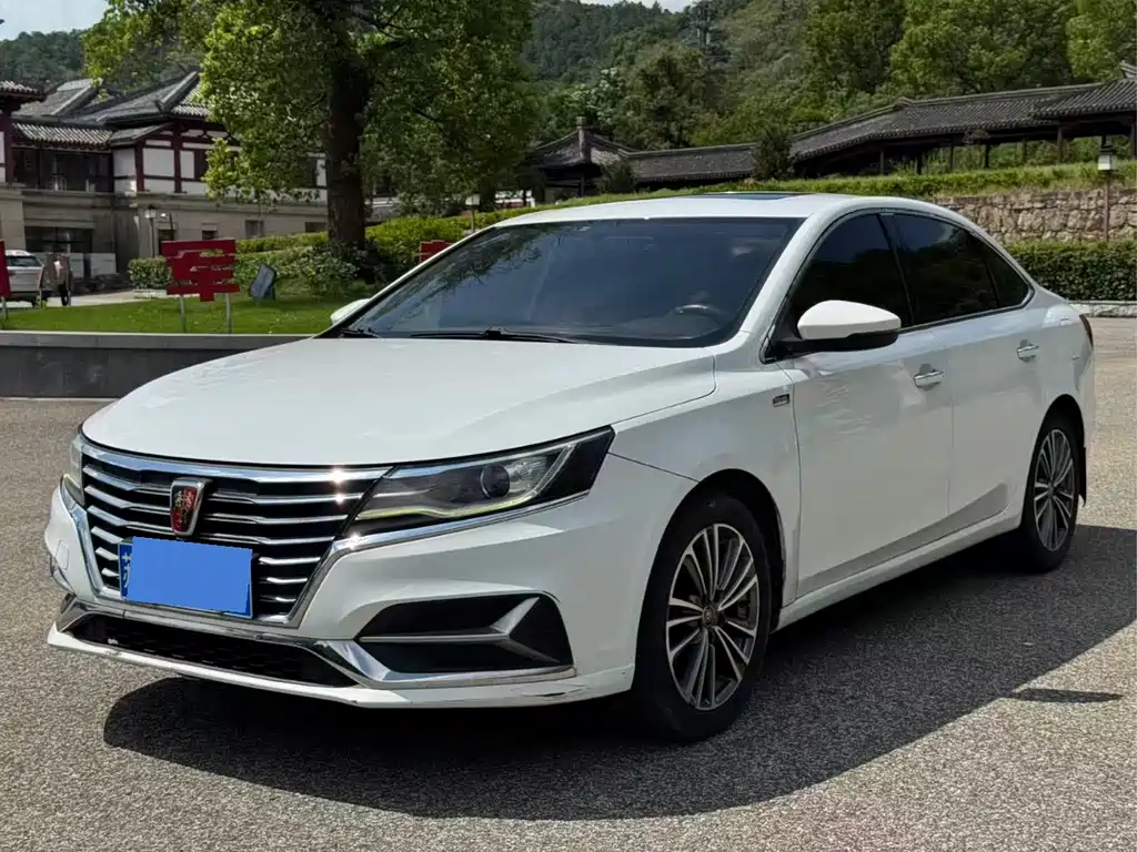 Roewe i6 Classic 2020 — фото 1