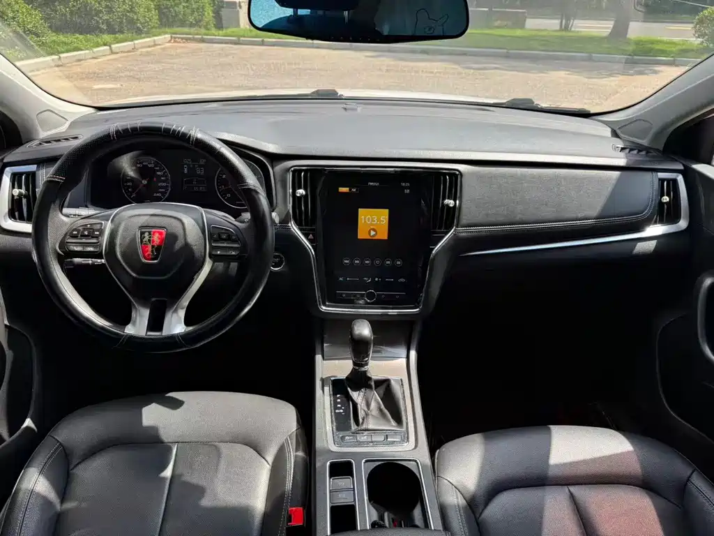 Roewe i6 Classic 2020 — фото 10