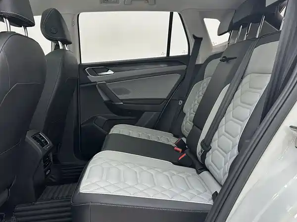 Volkswagen Tayron 2023