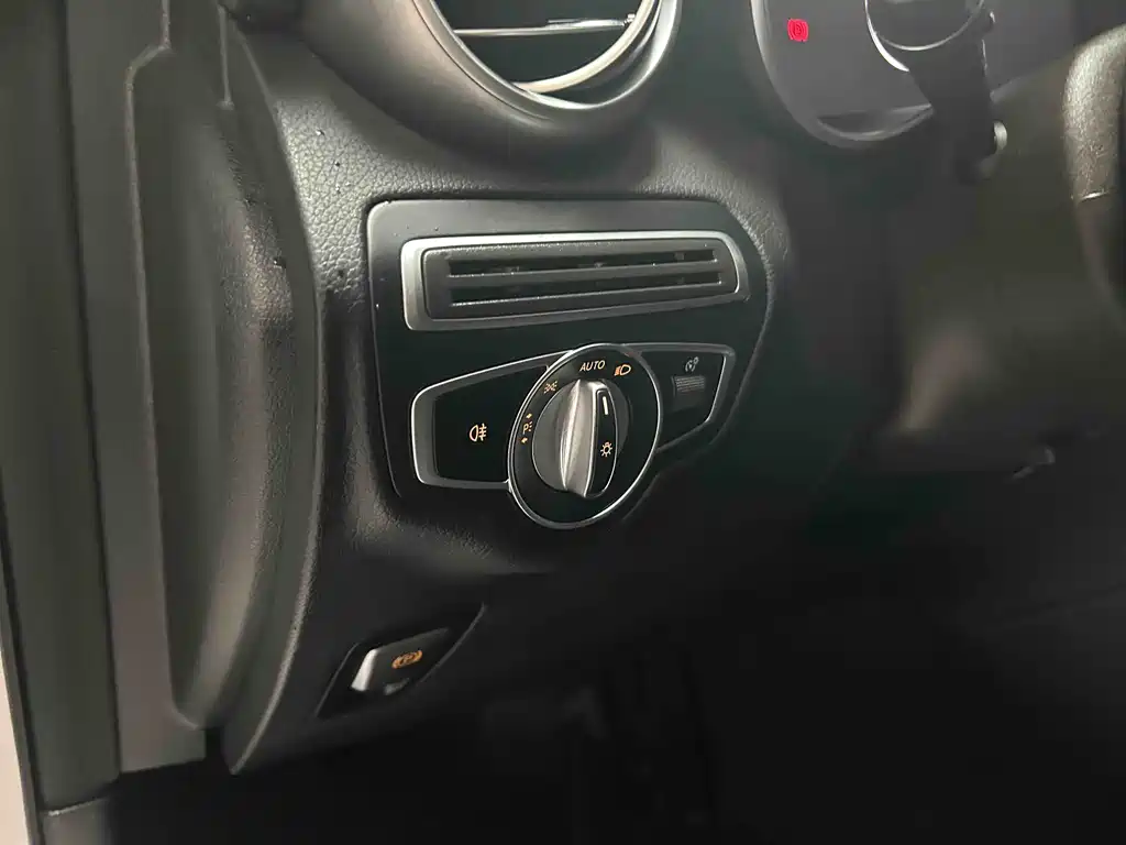 Mercedes-Benz GLC 2020 — фото 10