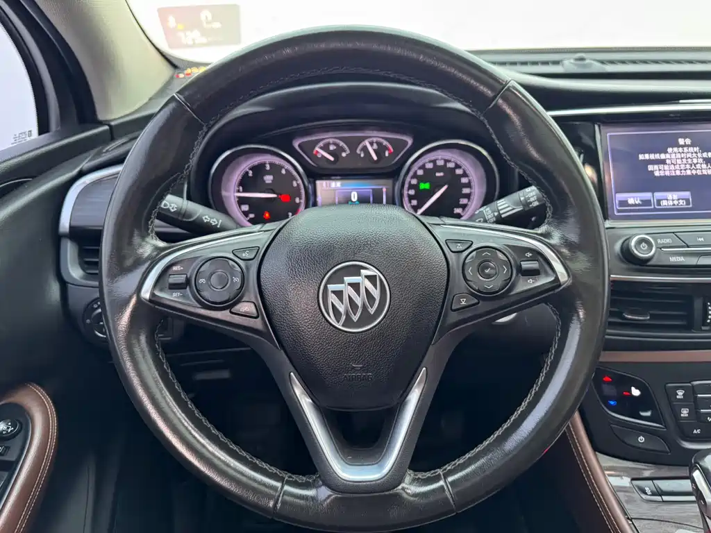 Buick Envision Plus 2018 — фото 13