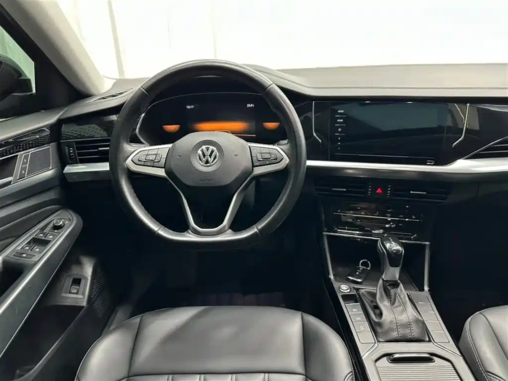 Volkswagen Passat 2023 — фото 10