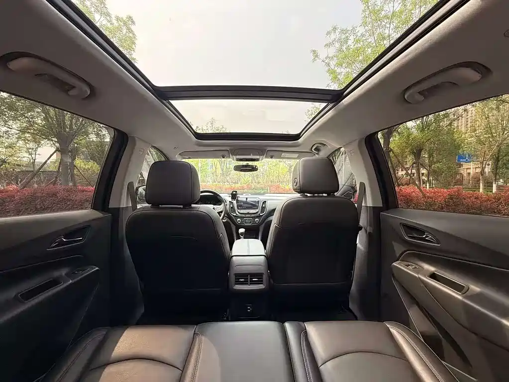 Chevrolet Equinox 2021 — фото 14