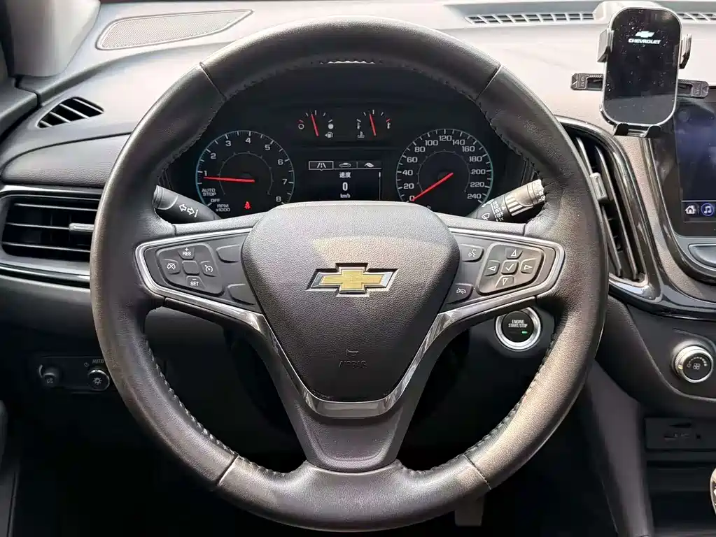 Chevrolet Equinox 2021 — фото 18