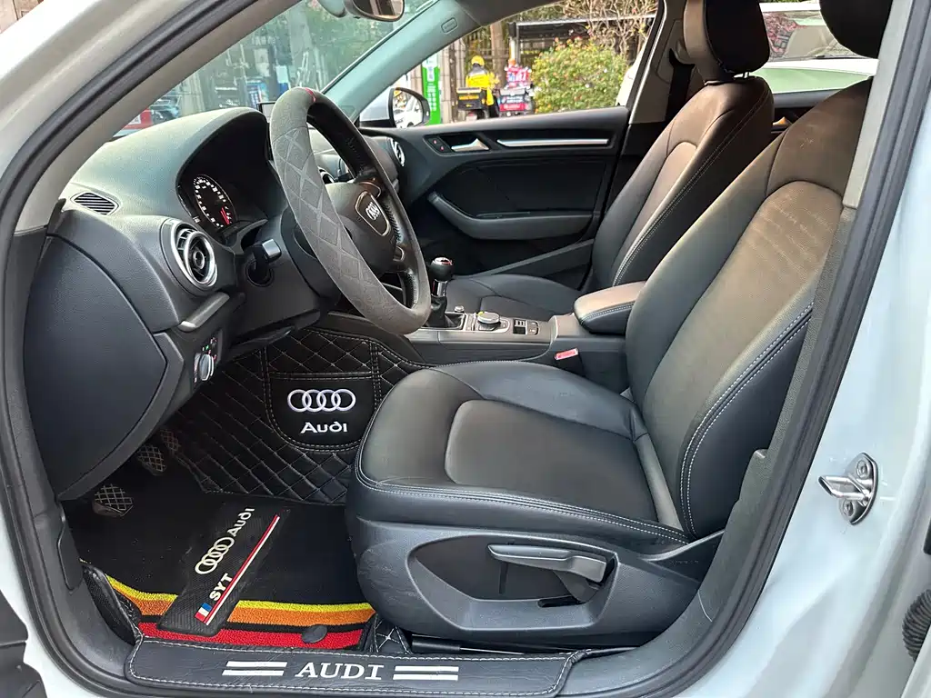 Audi A3 2015 — фото 12