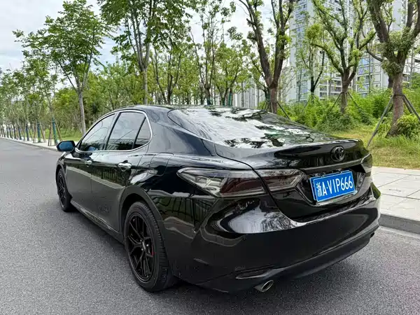 Toyota Camry 2018