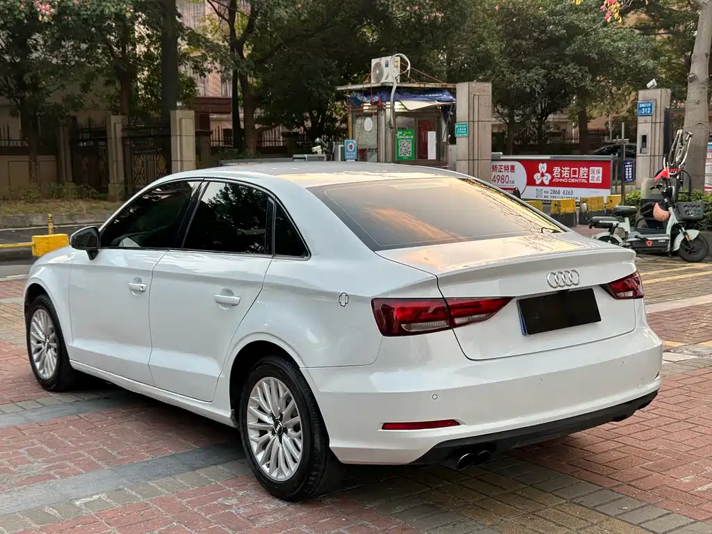 Audi A3 2015 — фото 10