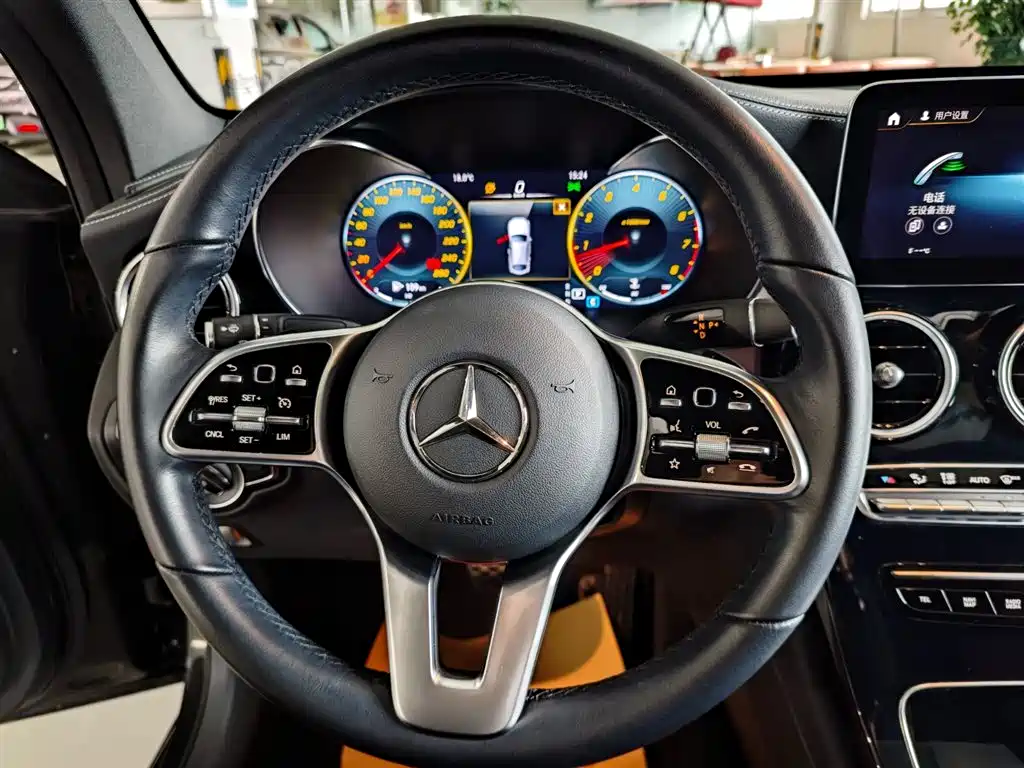 Mercedes-Benz GLC Coupe 2021 — фото 13