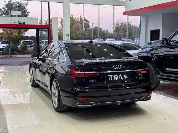 Audi A6L 2020