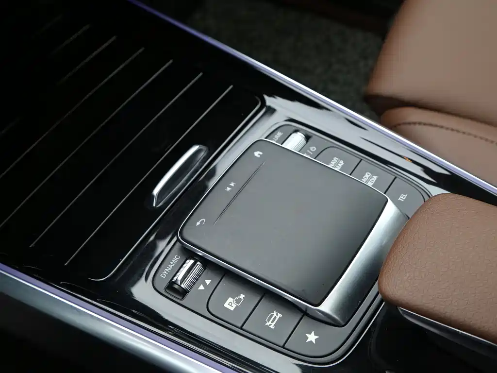 Mercedes-Benz GLB 2020 — фото 4
