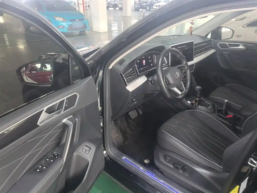 Volkswagen Tiguan L New Energy 2023 — фото 12