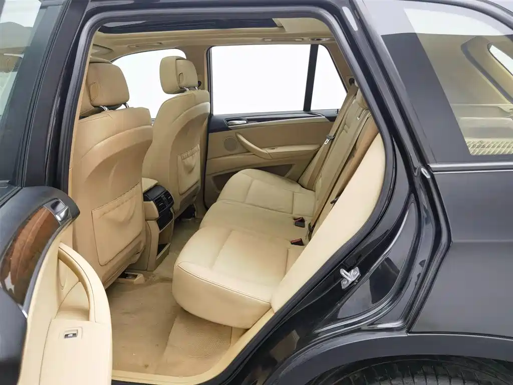 BMW X5 2013 — фото 12