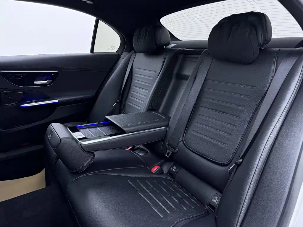 Mercedes-Benz C-Class 2021 — фото 11
