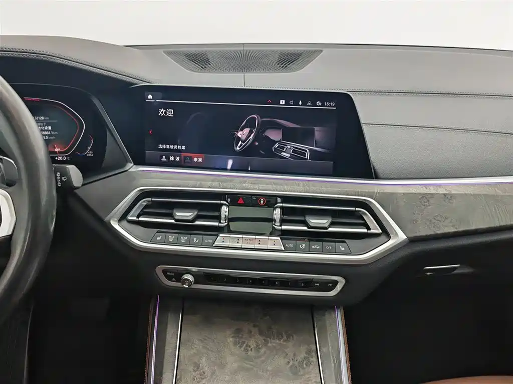 BMW X5 2019 — фото 12
