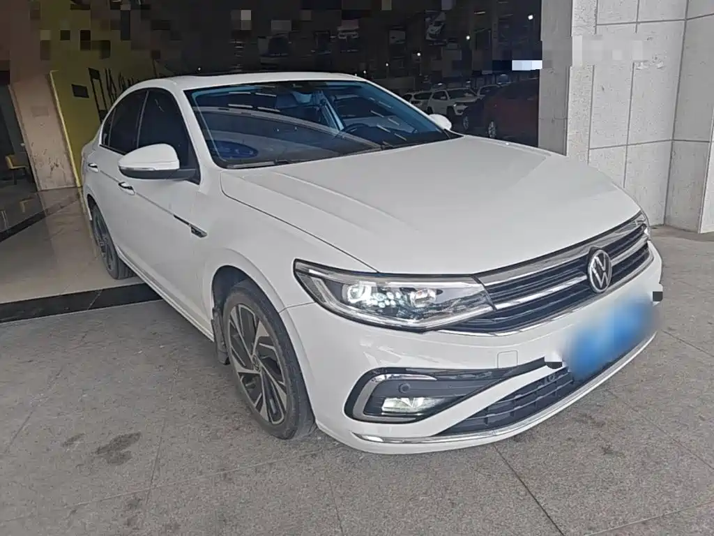 Volkswagen Bora 2024