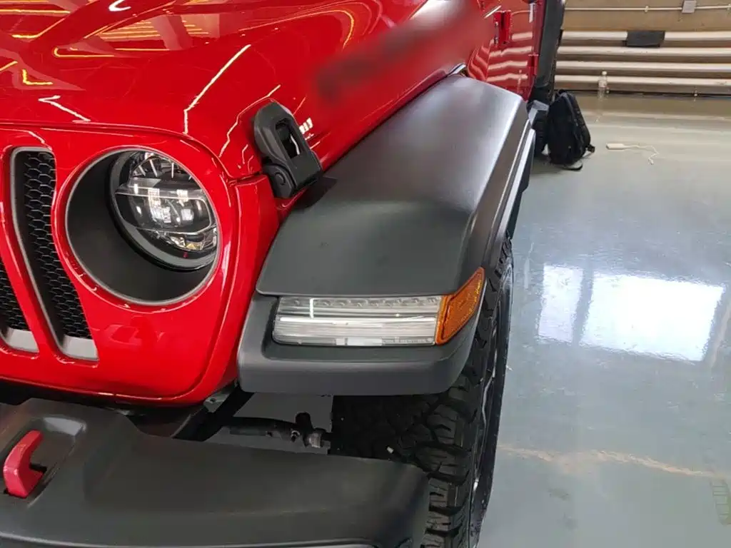 Jeep Wrangler 2019 — фото 24