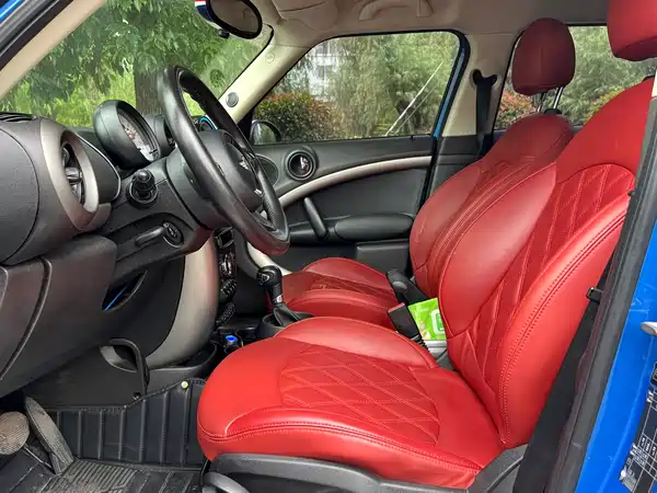 MINI Countryman 2011