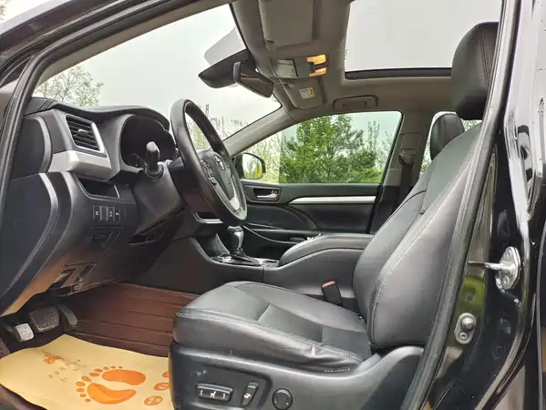 Toyota Highlander 2018