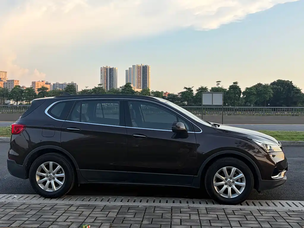 Buick Envision Plus 2021 — фото 13