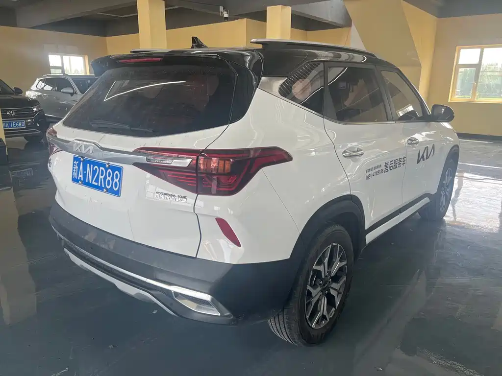 Kia KX3 2022 — фото 7