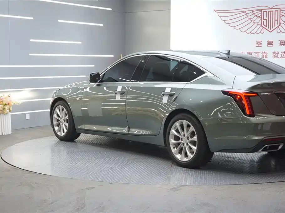 Cadillac CT5 2024 — фото 13