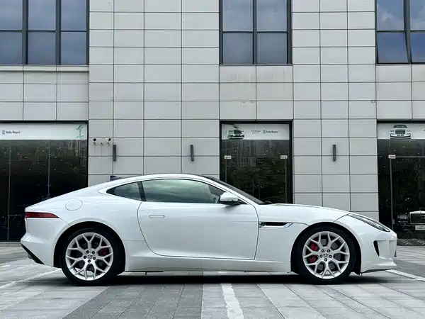 Jaguar F-TYPE 2017