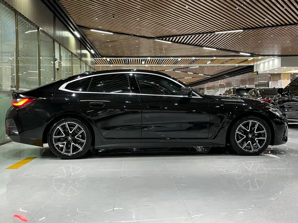 BMW 4 Series 2023 — фото 17