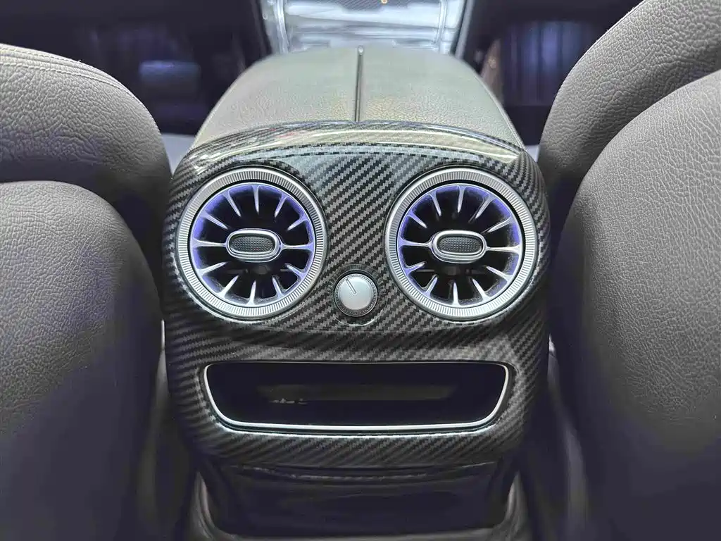 Mercedes-Benz C-Class 2019 — фото 10
