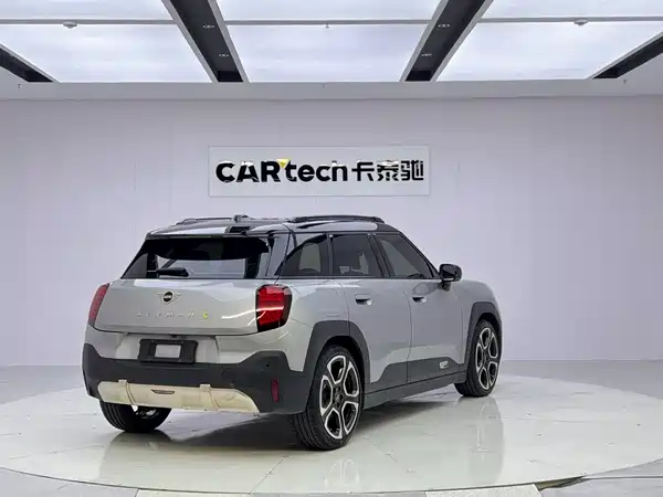 MINI Aceman 2025