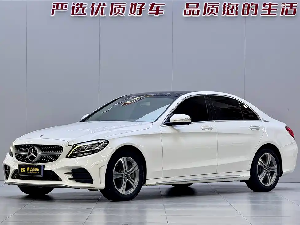 Mercedes-Benz C-Class 2019 — фото 1