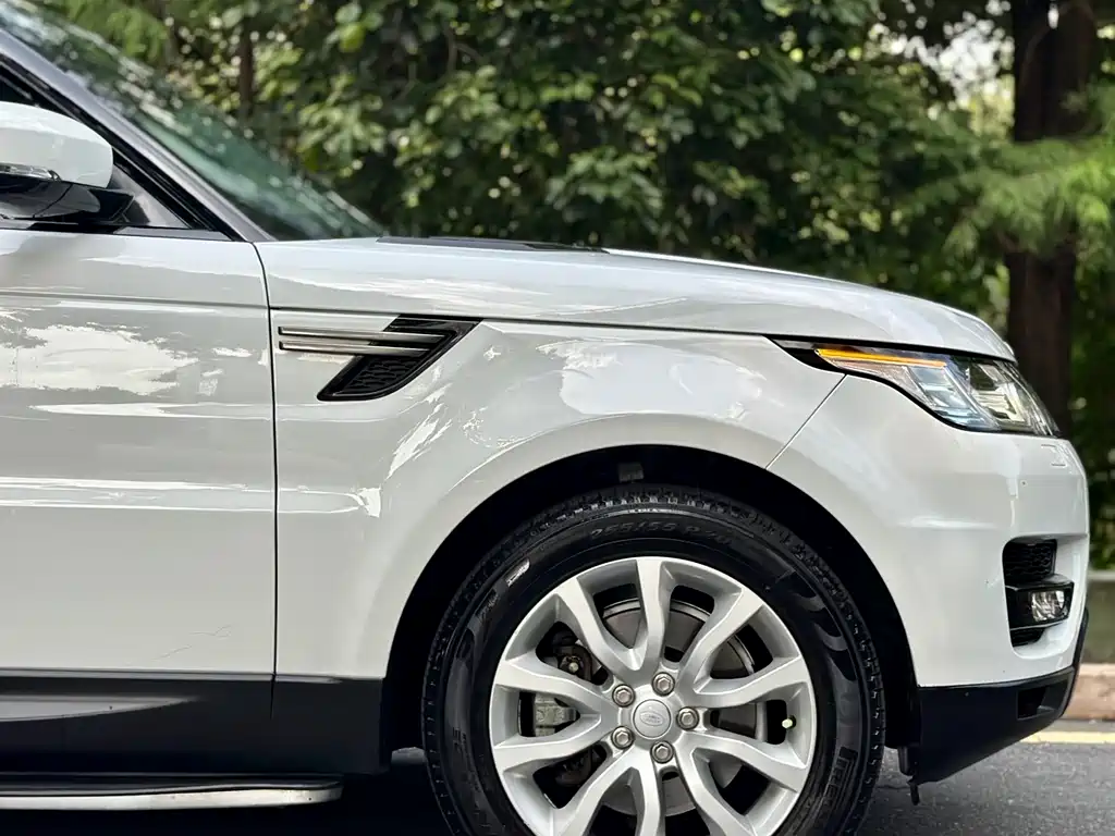 Land Rover Sport 2016 — фото 12